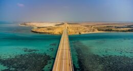 Incredible continent-spanning ‘Moses bridge’ linking Africa and Asia across Red Sea is ‘ready to be built’