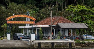 Inside ‘Indonesia’s Alcatraz’ surrounded by impenetrable jungle where inmates are forced on death marches and executed