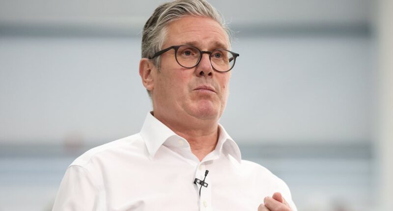 Less than one-third of senior council figures say Labour can be trusted as optimism about Keir Starmer's Government plunges in town halls