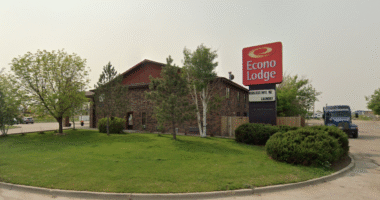 Longmont hotel facing $4 million in damages after giving room key to man who attacked guests
