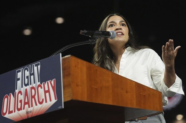 New Poll: AOC Wins Over Schumer in Devastating Primary - but There's One Flaw