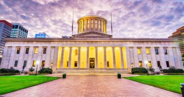Ohio lawmakers pass energy bill ending ratepayer charges that subsidize 2 unprofitable coal plants