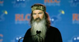 Phil Robertson, star of A&E's 'Duck Dynasty', dies at 79