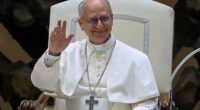 Pope Leo urges release of jailed journalists around the world in passionate address backing free speech