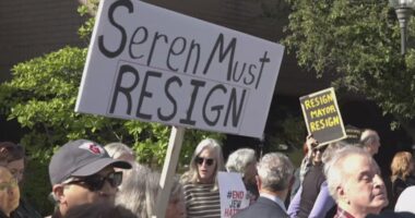 Protests at City Hall demand Cleveland Heights mayor's resignation over wife's alleged 'hostile' behavior