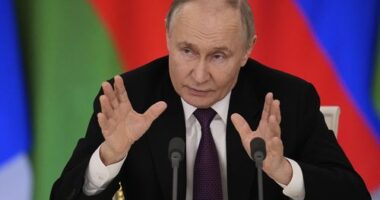 Putin says Russia ready for 'direct talks' with Ukraine