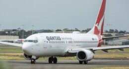 A Qantas Boeing 737-800 at Sydney Airport.