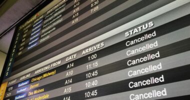 Shocker: Newark Airport Not Safe for Travelers, According to Air Traffic Controller