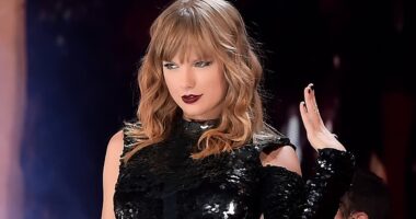 Taylor Swift fans melt down as she finally releases first Reputation (Taylor's Version) track in very surprising way
