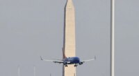 Two planes do 'go-arounds' to avoid military helicopter near Reagan Washington National Airport