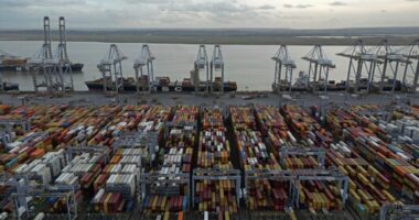US and UK expected to announce a trade deal that Trump says will cement their relationship