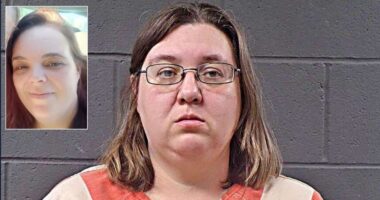 Woman to face death penalty trial in cut-from-womb case
