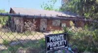 ‘Tear it down:’ Cocoa veteran calls out owners, county for blighted homes next door 