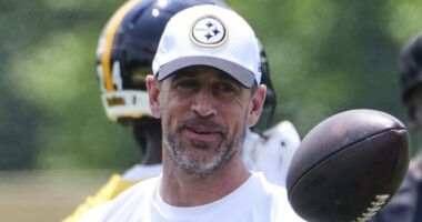 Aaron Rodgers drops shock marriage bombshell at first official Steelers training