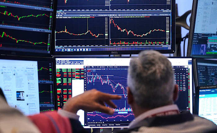 Asian shares are mixed as markets shrug at latest China-US trade deal