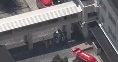 At least 17 pupils & one teacher hospitalised after student ‘sprays insecticide’ in corridor at high school in Japan