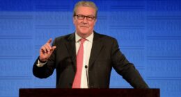 Bring back Rwanda scheme to end small boats crisis, says architect of Australia's successful migrant crackdown