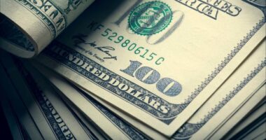 Chicago minimum wage set to increase July 1 along with changes for paid leave, sick time