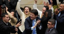 Colombian senator and would-be presidential candidate is shot and wounded at Bogota campaign rally