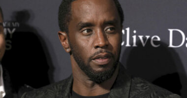 Crime Roundup with Nancy Grace: Is Diddy Controlling the Courtroom?