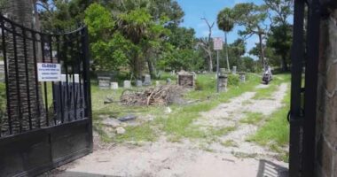 Daytona Beach residents unite to restore city’s oldest beachside cemetery