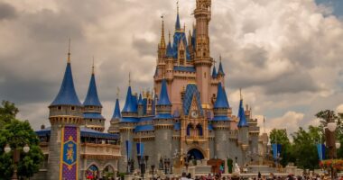 Disney World fans threaten to BOYCOTT as theme park reveals closing date of beloved ride: 'Canceling my trip'