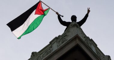 Federal judge again blocks deportation of anti-Israel Columbia protester