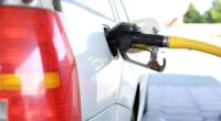 Florida gas prices expected to drop leading up to holiday weekend, survey says