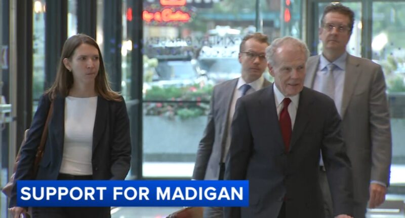 Fmr. Illinois House Speaker Mike Madigan hopes connections with White Sox owner, Fr. Pfleger, Edgar Jones can help sentencing