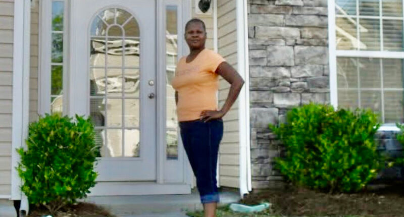 Homeowner fined $2.8k by HOA over fence put up on own land – & threatened with losing home if she doesn’t pay in 13 days