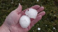 Horror golfball-sized hail & thunderstorm supercell pummels Austria shattering windows and flooding Alpine resort