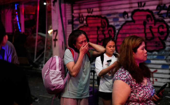 Iran renews missile attacks on Israel, hitting several buildings and wounding dozens of people
