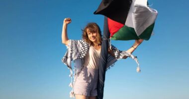 Israeli military ‘will do whatever it takes’ to stop Greta Thunberg’s ‘Freedom Flotilla’ reaching Gaza as boat nears
