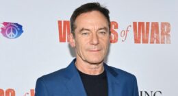 Jason Isaacs Reveals ‘White Lotus’ Actors’ Very Low’ Salary