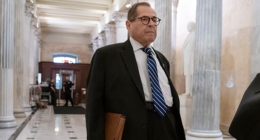 Jerry Nadler Waddles Into an ICE Court and Is Denied Entry, Threatens Legal Action: ‘Why Can’t We Go In?’