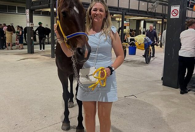 A New Zealand horse racing star has been hailed for an incredible feat of bravery