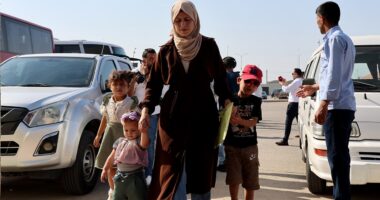 Jordan evacuates sick and injured Palestinian children from Gaza
