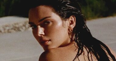 Kendall Jenner's 200 calorie breakfast is 'packed with healthy fats that keep her thin'... after accidentally sharing she's a size 2