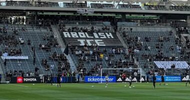 LA soccer fans unfurl anti-ICE banners as anti-Trump protestors ramp up violent clashes with riot police