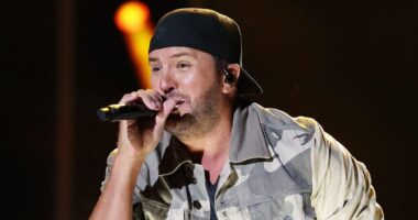 Luke Bryan Refunds Fans After Stopping Mid-Show During His Latest Tour: 'I've Had To Do This Every Time'