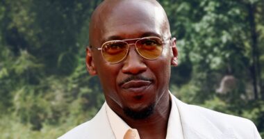 Mahershala Ali Still Wants to Film ‘Blade’: ‘Call Marvel, Let Them Know I’m Ready’
