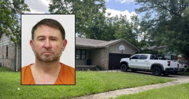 Man had 'weird' greeting for cops after alleged murder