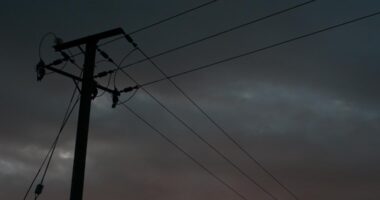 More than 30,000 still without power in Northeast Ohio after severe thunderstorms barrel through area