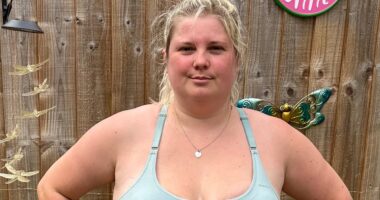 Mother pleads for help to fund Mounjaro jabs to lose weight for surgery...after 11lb baby caused her stomach to SPLIT
