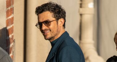 Newly Single Orlando Bloom Caught Getting Handsy With Glamorous Stranger After Jeff Bezos Party Storms Out