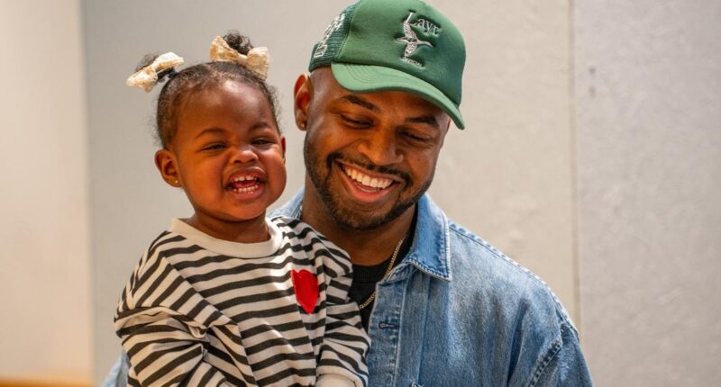 Northeast Ohio dads find support in 'Daddy Stroller Social Club'