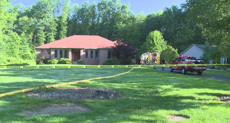 Report: Six dead after plane crash in Howland Township