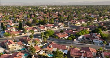 Swing state state hit with huge influx of MILLIONAIRES fleeing woke, crime-ridden California as the traditional purple battleground turns red