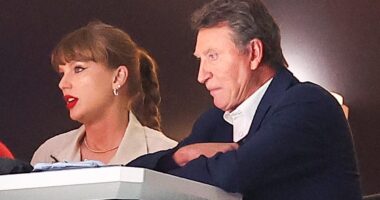 Taylor Swift sits with Donald Trump ally Wayne Gretzky at Stanley Cup Final