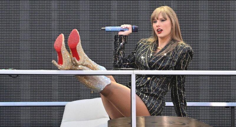 Taylor Swift’s Musical Triumph Turns Into BFF Dinner Night With Selena Gomez